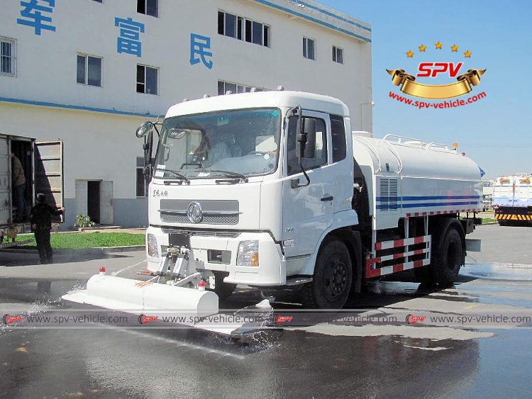 Multi-function Water Jetting Truck Dongfeng Kingrun-LF